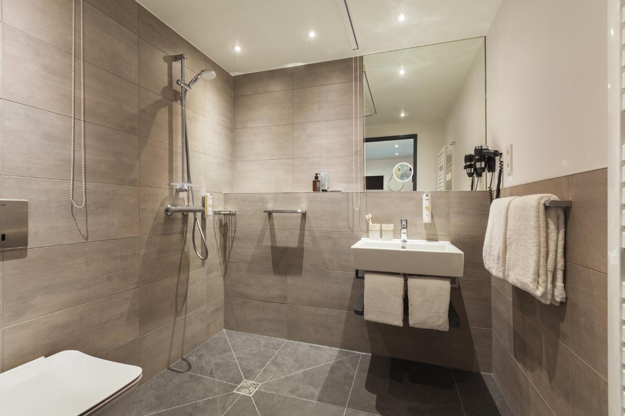 Candlewood Suites Berlin Charlottenburg By Ihg Екстериор снимка