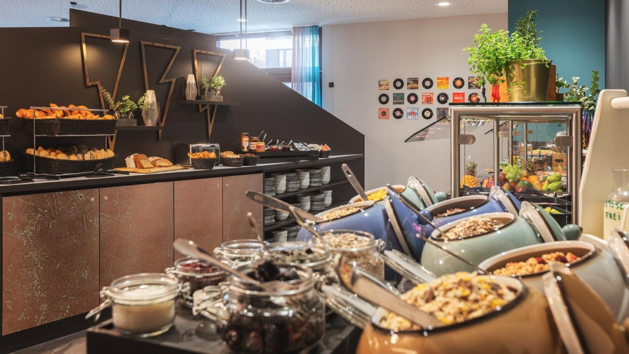 Candlewood Suites Berlin Charlottenburg By Ihg Екстериор снимка